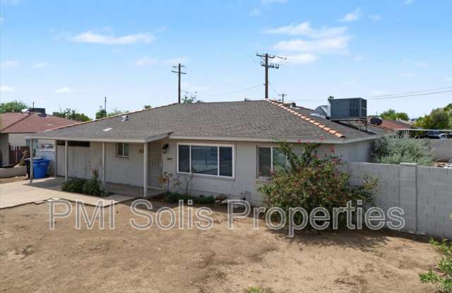 4672 North 30th Drive Gallery 1