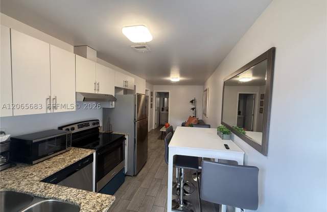1604 SW 9th St photos photos