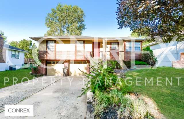 315 Monroe Avenue - 315 Monroe Avenue, Belton, MO 64012