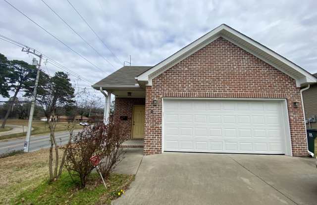 1 Fair Hill Circle - 1 Fair Hill Circle, Little Rock, AR 72205 1 Fair Hill Circle - 1 Fair Hill Circle, Little Rock, AR 72205