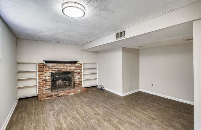 5619 6th St N Lowr UNIT Gallery 3