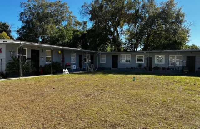 5222 Lexington Avenue - 1 photos photos