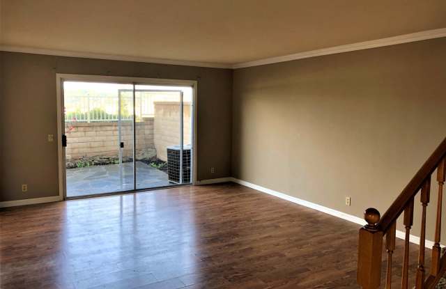 27925 Avenida Armijo Gallery 3