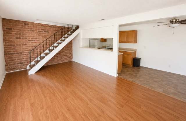 6544 Bremen Drive Gallery 3