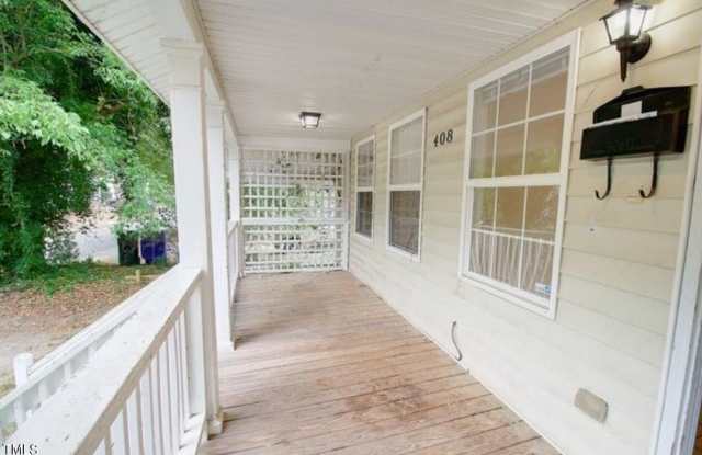 Huge home near in Chapel Hill! Gallery 3