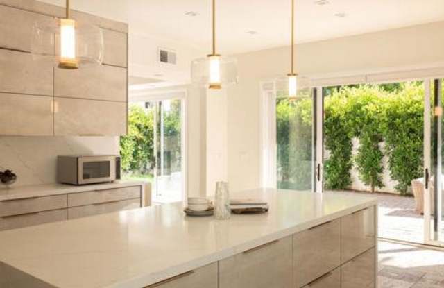 1113 Amherst Avenue photos photos