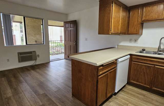 3417 Washington Street photos photos