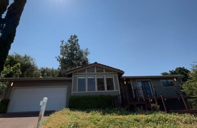 3681 Shoreline View Way photos photos