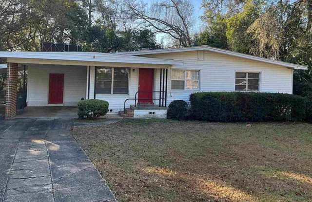 4 Bedroom House by FSU! photos photos