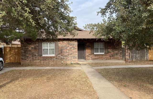 210 A Mitchell - 210 Mitchell St, Midland, TX 79701 210 A Mitchell - 210 Mitchell St, Midland, TX 79701