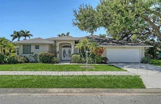 4010 Green Tree Ave photos photos