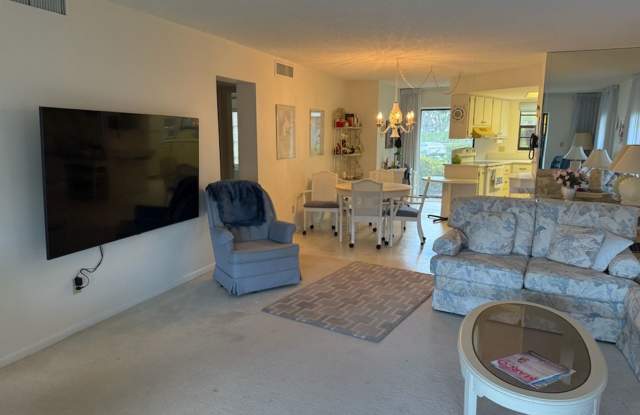 900 Huron Court #A1 Gallery 4