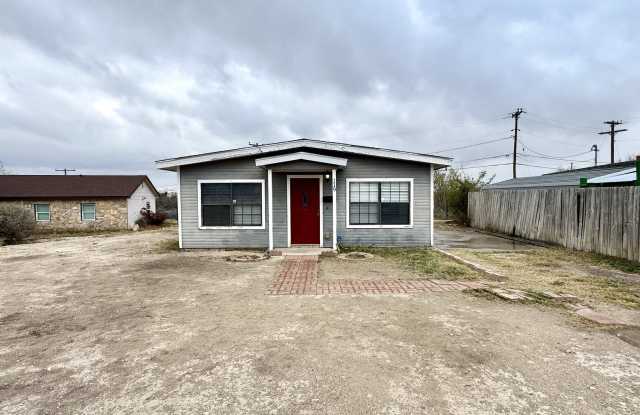 119 McGregor photos photos