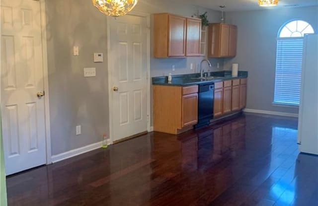 6211 Green Wing Way Gallery 2