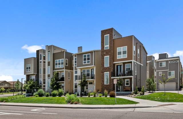 15888 E Broncos Pl Gallery 1