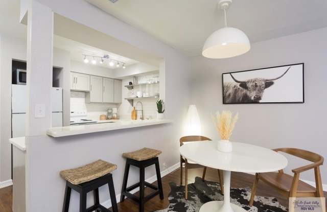 441 JOSE MARTI BLVD. photos photos