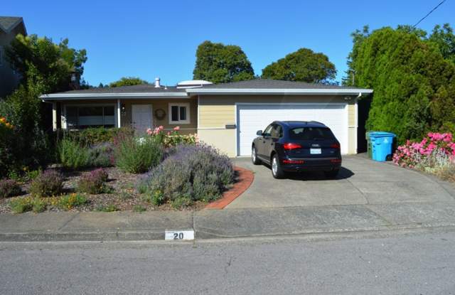 Beautiful Single Story Home With Great Room and Large Yard - 20 Villa Maria Court, Novato, CA 94947
