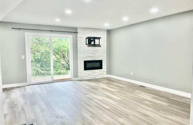 36423 PARK PLACE Drive Gallery 3