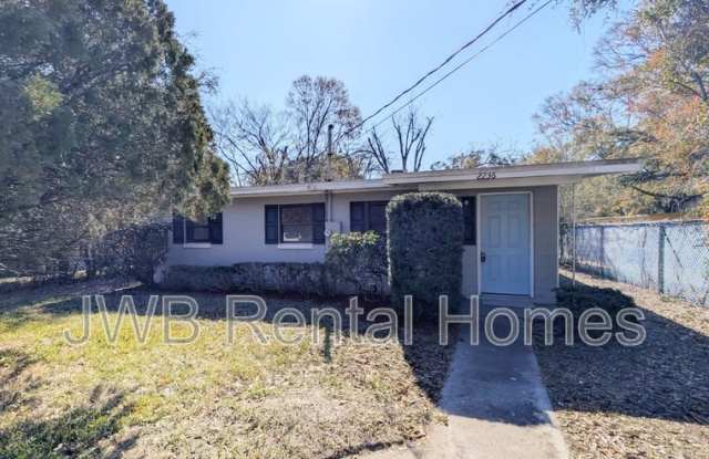 2236 Kingston St photos photos