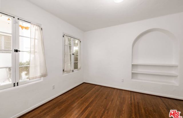 1539 Ensley Avenue photos photos