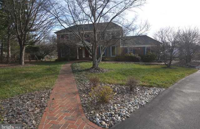19824 MEREDITH DRIVE Gallery 3