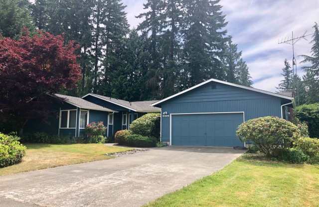 21529 SE 28th Ln - 21529 Southeast 28th Lane, Sammamish, WA 98075