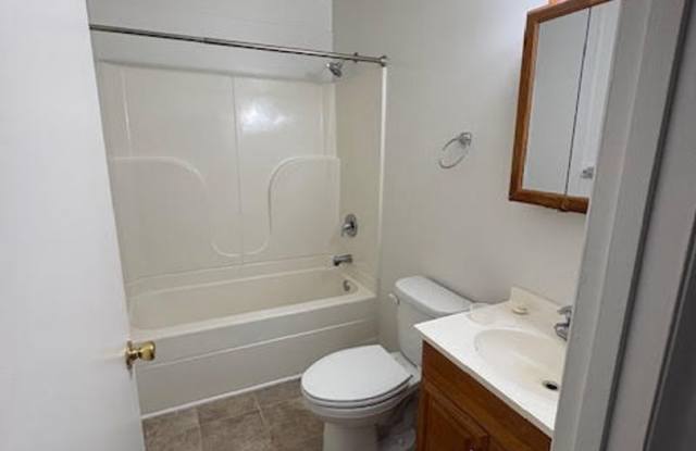 Three Bed One and Half Bath photos photos Three Bed One and Half Bath photos photos