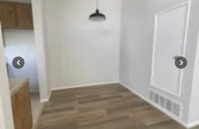 10540 Lakeside Drive North photos photos 10540 Lakeside Drive North photos photos