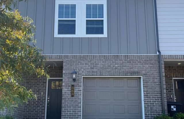 Modern 3 Bed 2.5 Bath in Columbia - 363 Coleman Court, Columbia, TN 38401