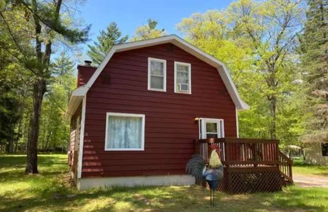 9485 Country Club Road - 9485 Country Club Road, Oneida County, WI 54548