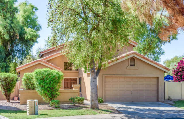 COMING SOON! Beautiful 4Bedrooms/3Bath home located in the sought-after community of Warner Ranch photos photos
