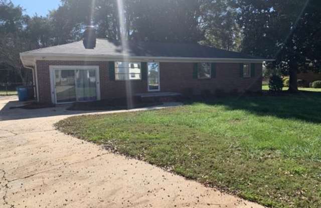 104 Stowe Road - 104 Stowe Road, Belmont, NC 28012