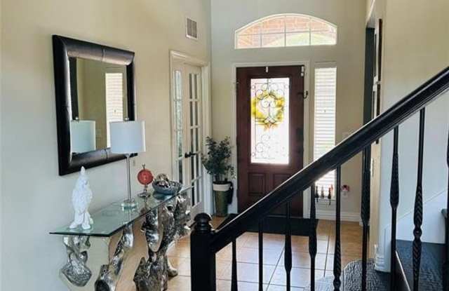 334 Boxwood Lane Gallery 3