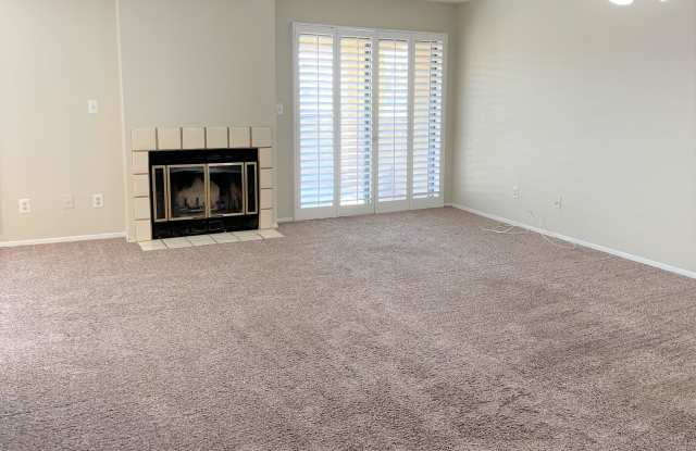8301 N 21st Drive Gallery 2