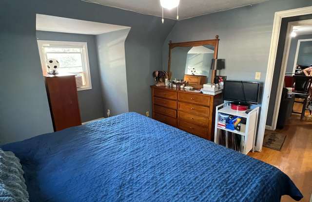 2505 Girard Place - 2505 Girard Place, Union, NJ 07083