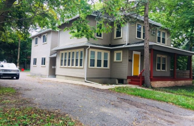 1023 Washtenaw Road - 1023 Washtenaw Ave, Ypsilanti, MI 48197