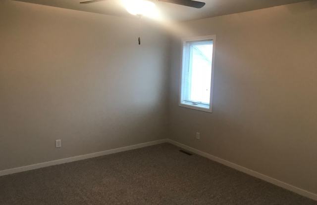 4 Bed 3 Bath Single Family Home photos photos
