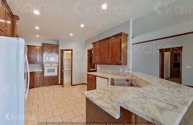 401 North Chisholm Way Gallery 3