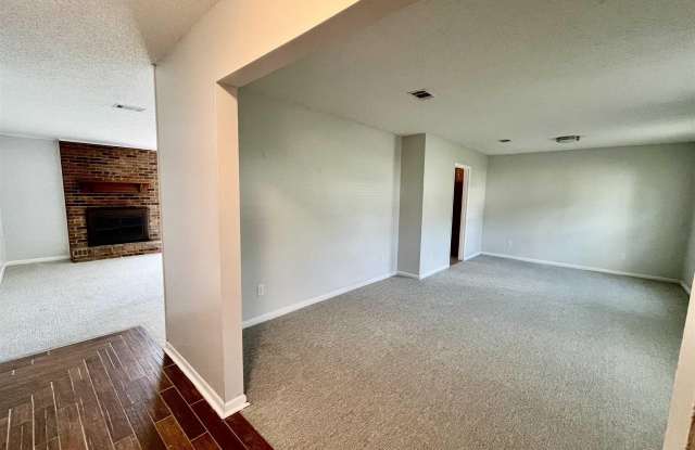 5934 W Shore Dr photos photos
