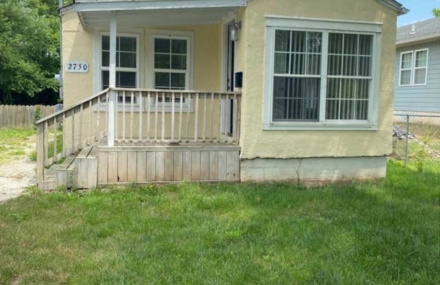 2750 N East Ave - 2750 North East Avenue, Springfield, MO 65803