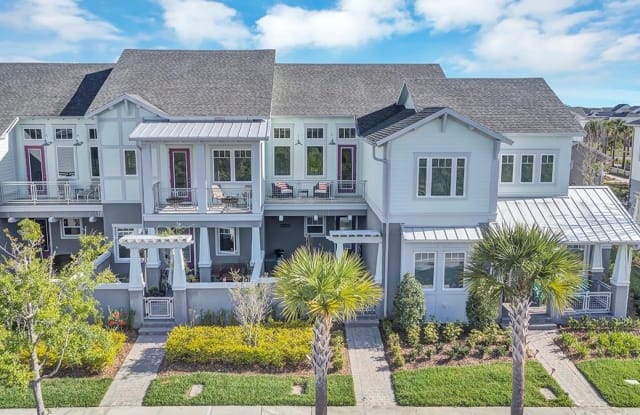 9227 LAUREATE BOULEVARD - 9227 Laureate Boulevard, Orlando, FL 32827