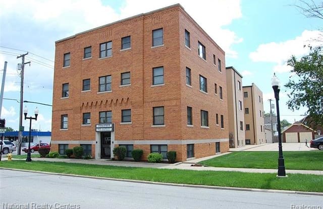 3310 3RD Street - 3310 3rd Street, Wyandotte, MI 48192