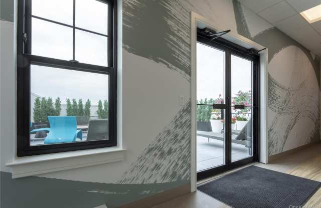 249 Drexel Avenue Gallery 3