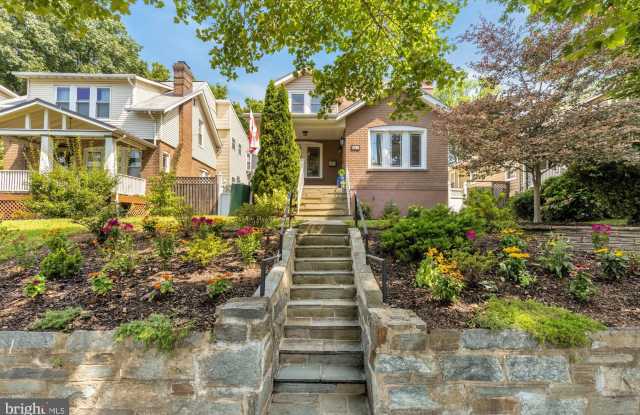 821 ELDER Street NW photos photos