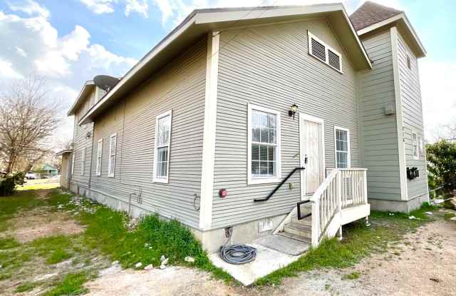 816 Rivas St photos photos