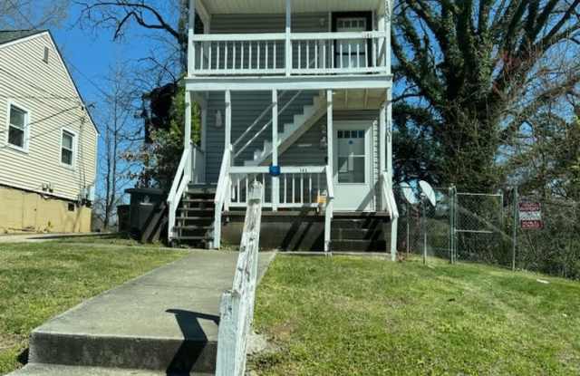 1403 Underwood Avenue photos photos