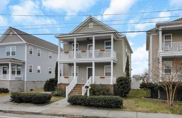 1119 W Ocean View Avenue - 1119 West Ocean View Avenue, Norfolk, VA 23503