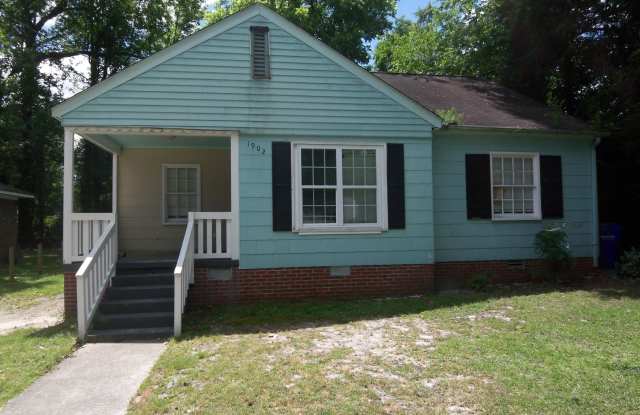 1902 E 4th Street - 1902 East 4th Street, Greenville, NC 27858