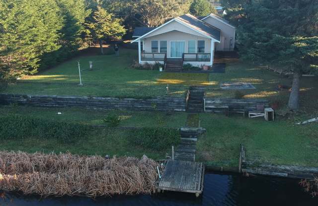 348 Cockle Street SW photos photos