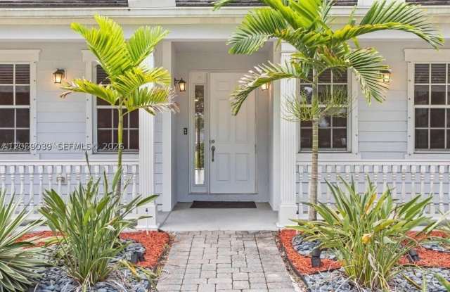 4762 Lakeside Ter Gallery 3
